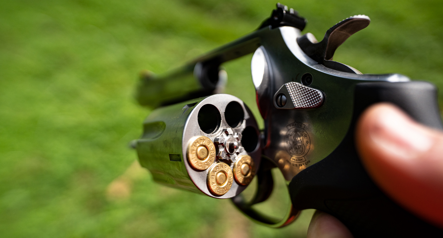 Inside the cylinder showing the capacity of a 44 magnum revolver