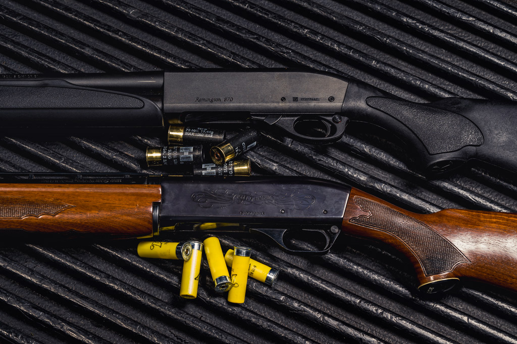 photo of a 12 gauge shot gun and a 20 gauge shotgun