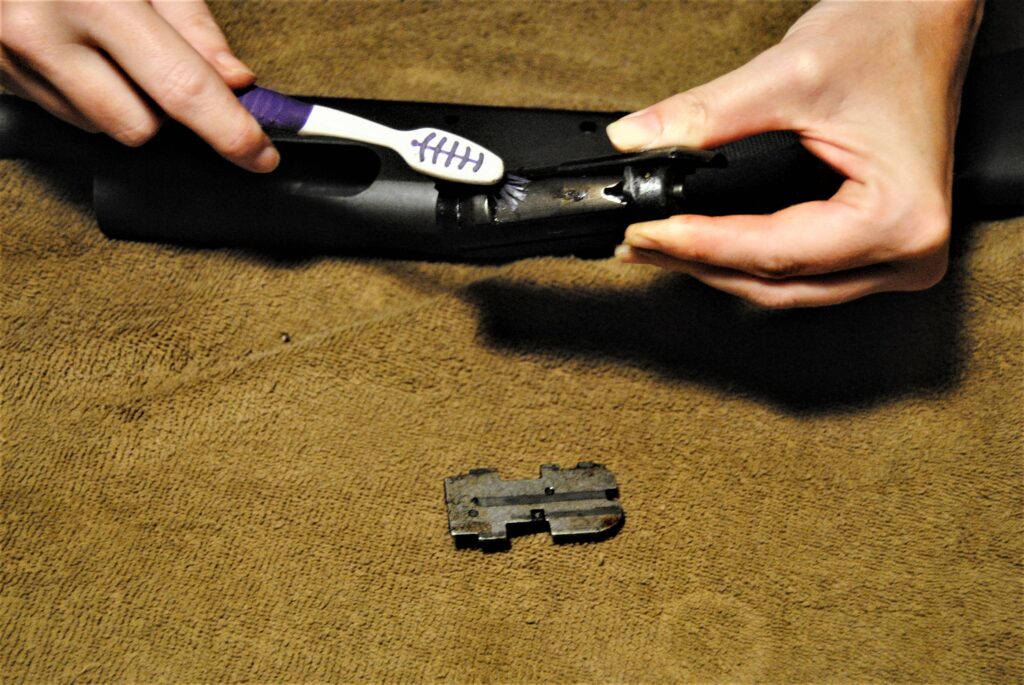 Scrubbing the bolt carrier