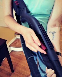 load a shotgun Loading a 12 gauge shotgun